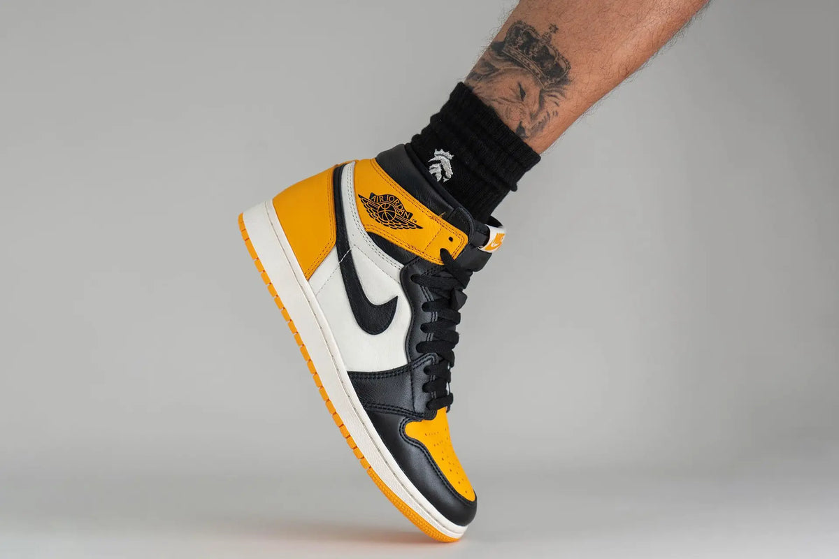 Air Jordan 1 High Yellow Toe Men's Sneakers 555088-711