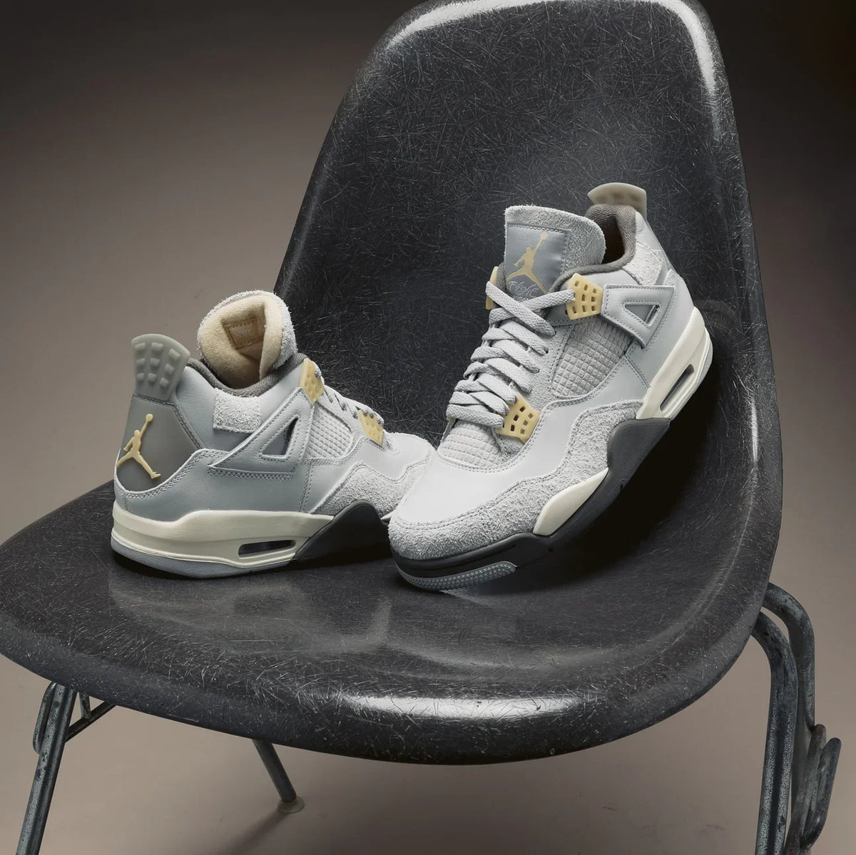 Air Jordan 4 SE Craft Photon Dust Men's Sneakers DV2262-021