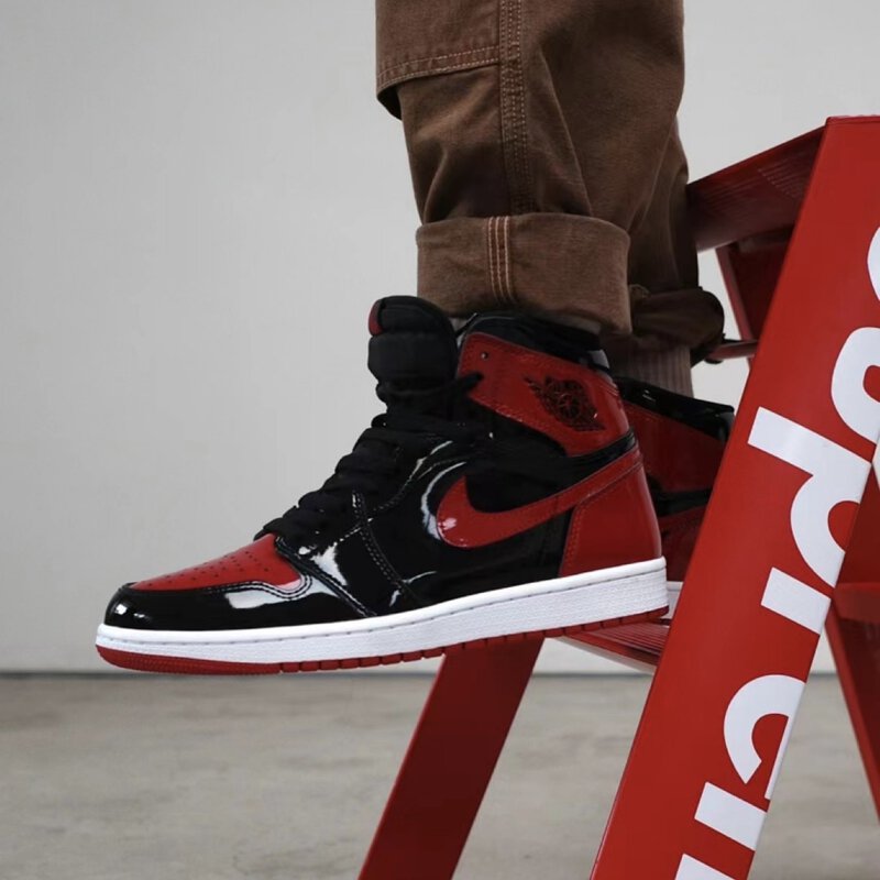 Air Jordan 1 High Patent Bred Men's Sneakers 555088-063