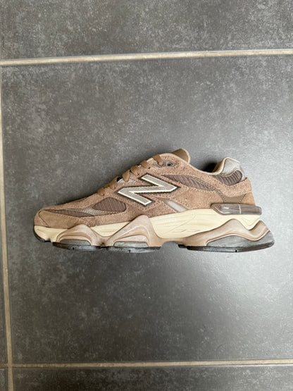 New Balance 9060 Mushroom Sneakers U9060PB