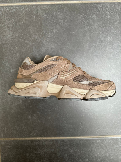 New Balance 9060 Mushroom Sneakers U9060PB