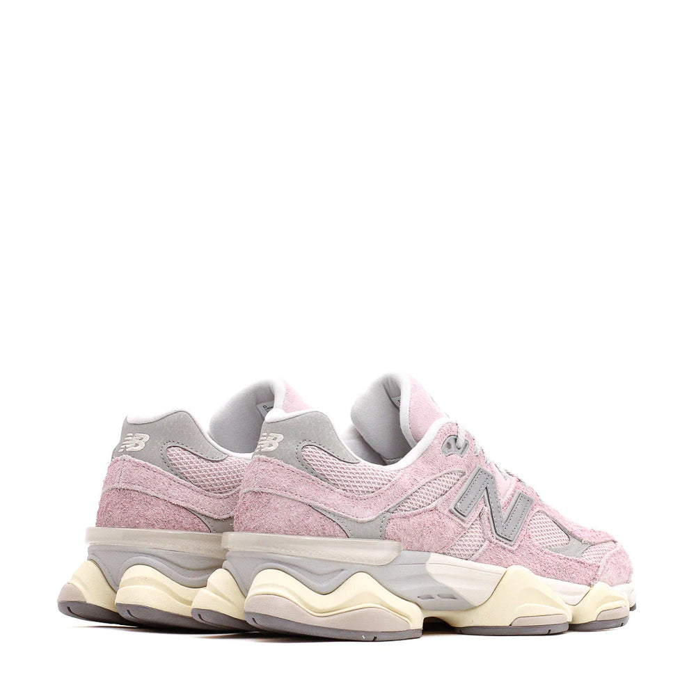 New Balance 9060 December Sky Sneakers U9060HSP