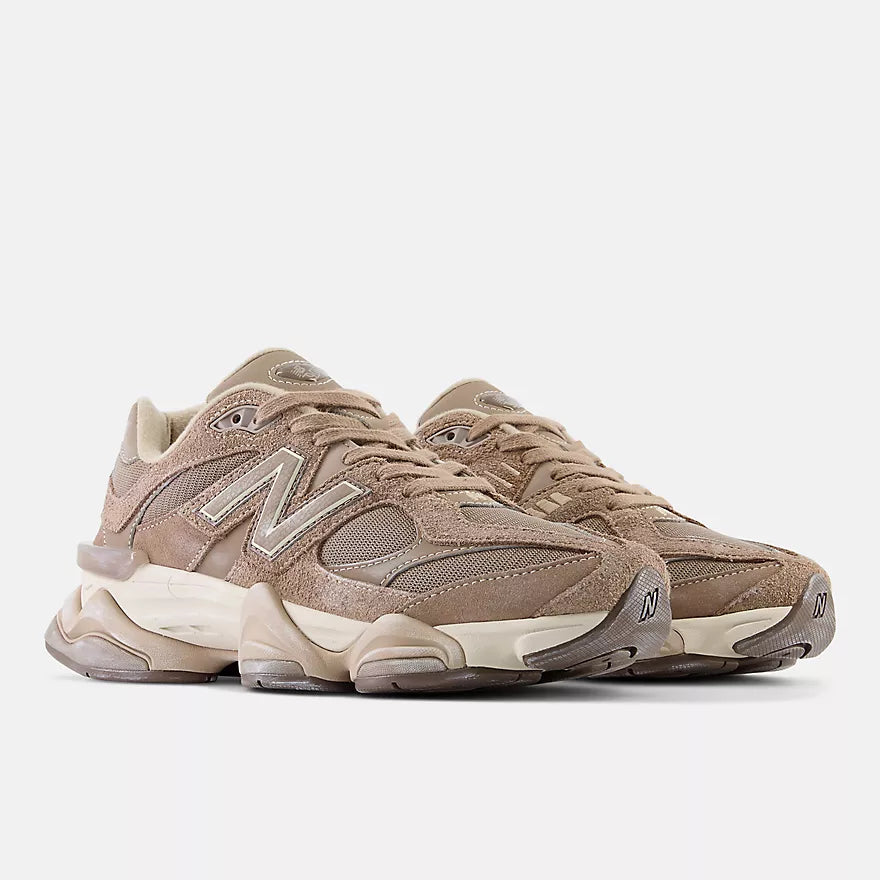 New Balance 9060 Mushroom Sneakers U9060PB