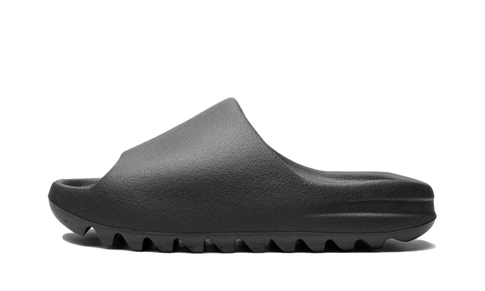 Yeezy Slide Onyx HQ6448