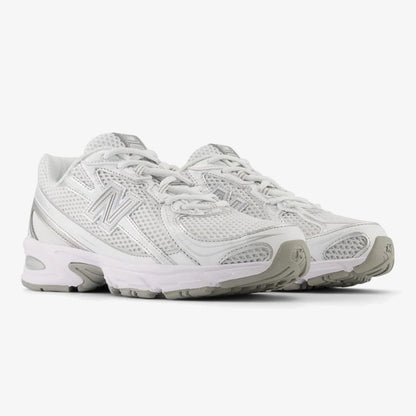 white silver reflection - Side product view