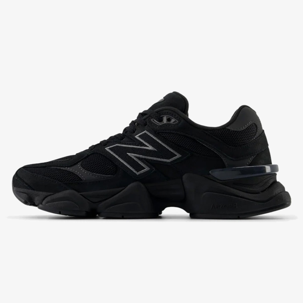 All-black ARDELIXA sneaker with tonal overlays and sculpted chunky sole