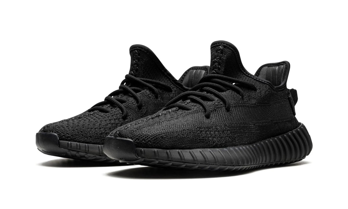 Yeezy Boost 350 V2 Onyx Sneakers HQ4540