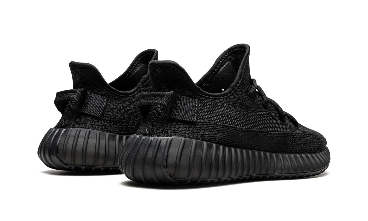Yeezy Boost 350 V2 Onyx Sneakers HQ4540