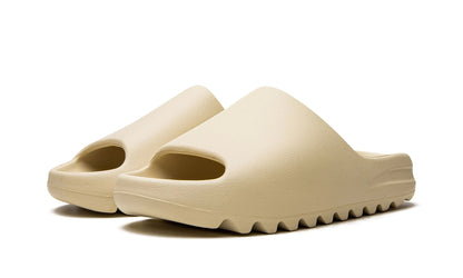 Yeezy Slide Bone FZ5897