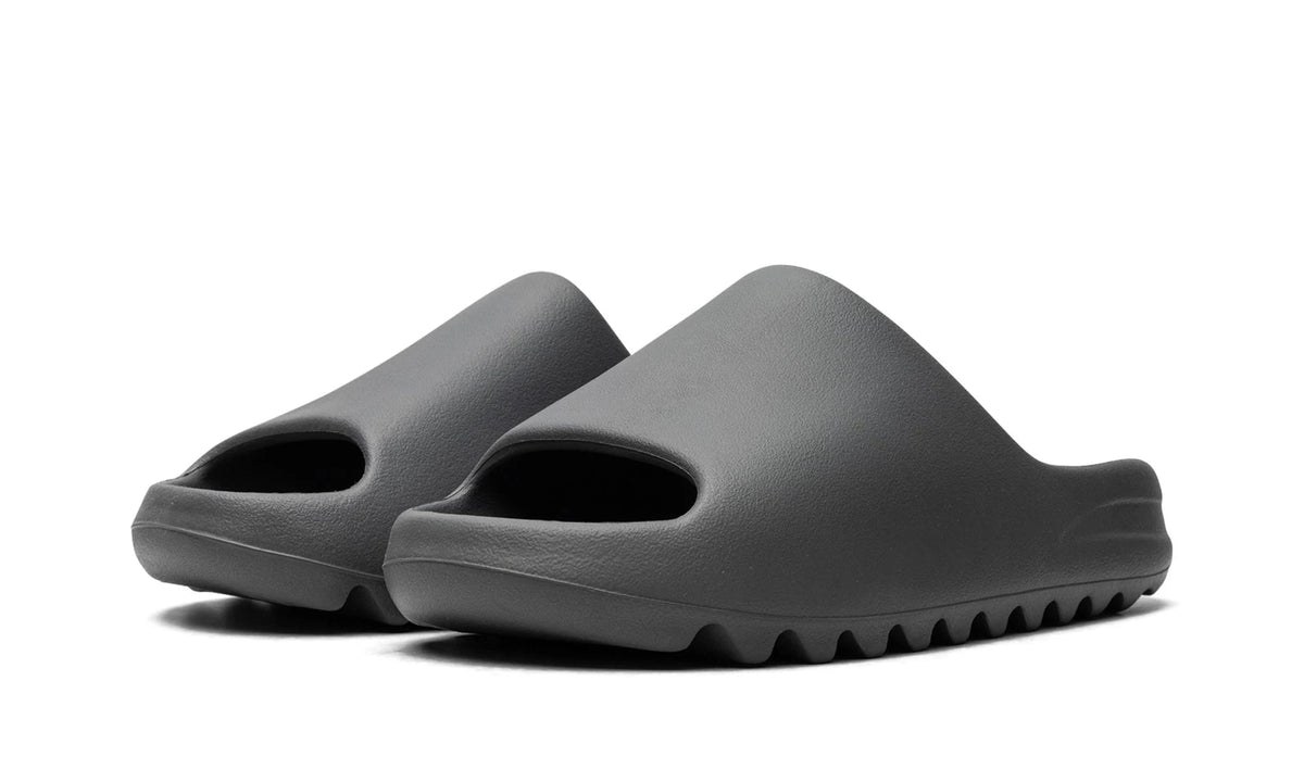 Yeezy Slide Slate Grey ID2350
