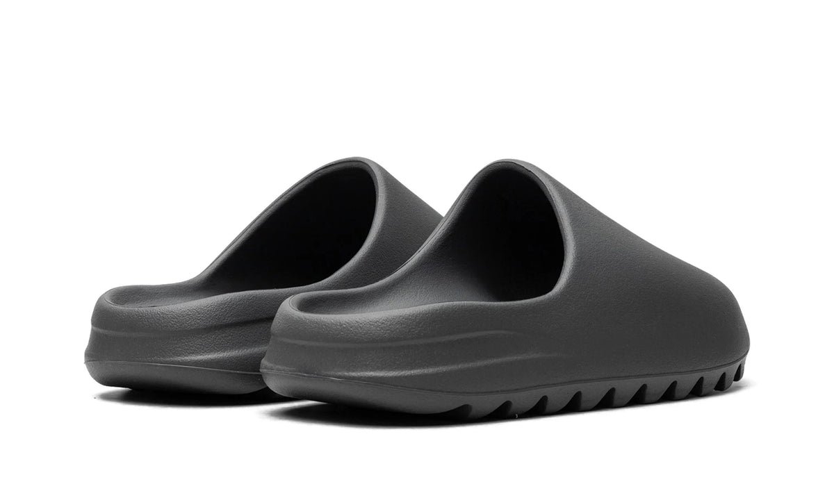 Yeezy Slide Slate Grey ID2350