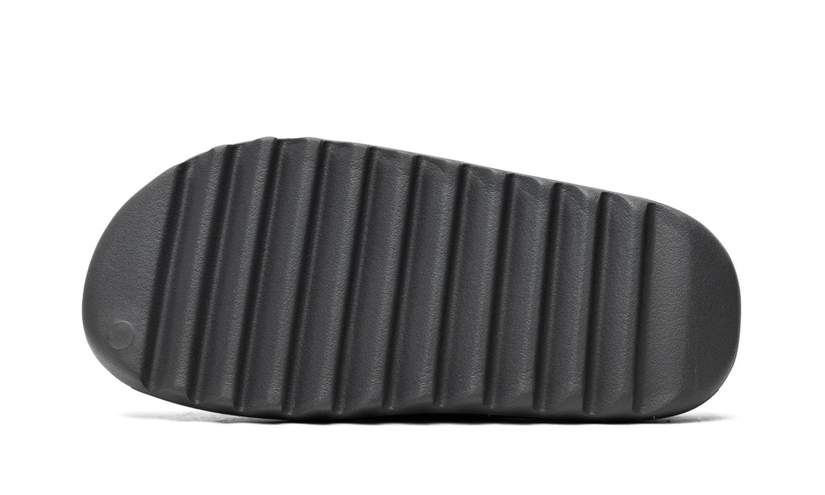 Yeezy Slide Slate Grey ID2350