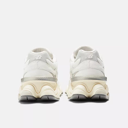 BERGEN - Sneakers