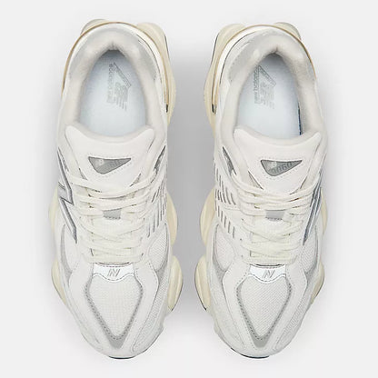 BERGEN - Sneakers