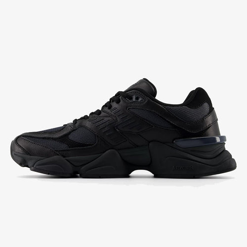 Triple black ARDELIXA sneaker with tonal overlays and chunky sculpted sole