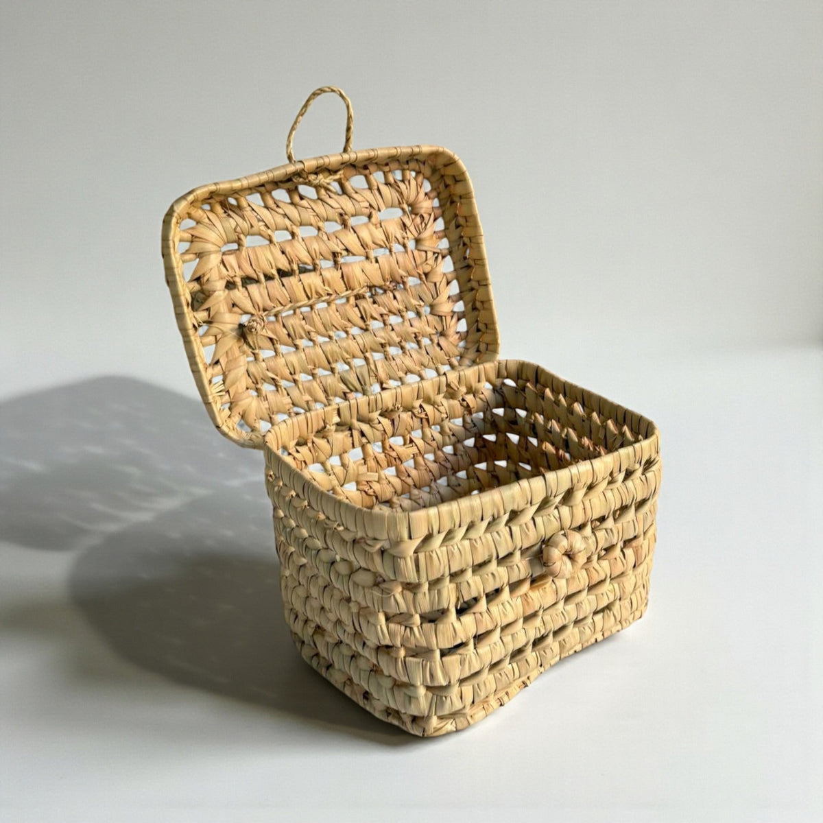 Woven Storage Basket with Lid - Natural Handmade Organizer Box