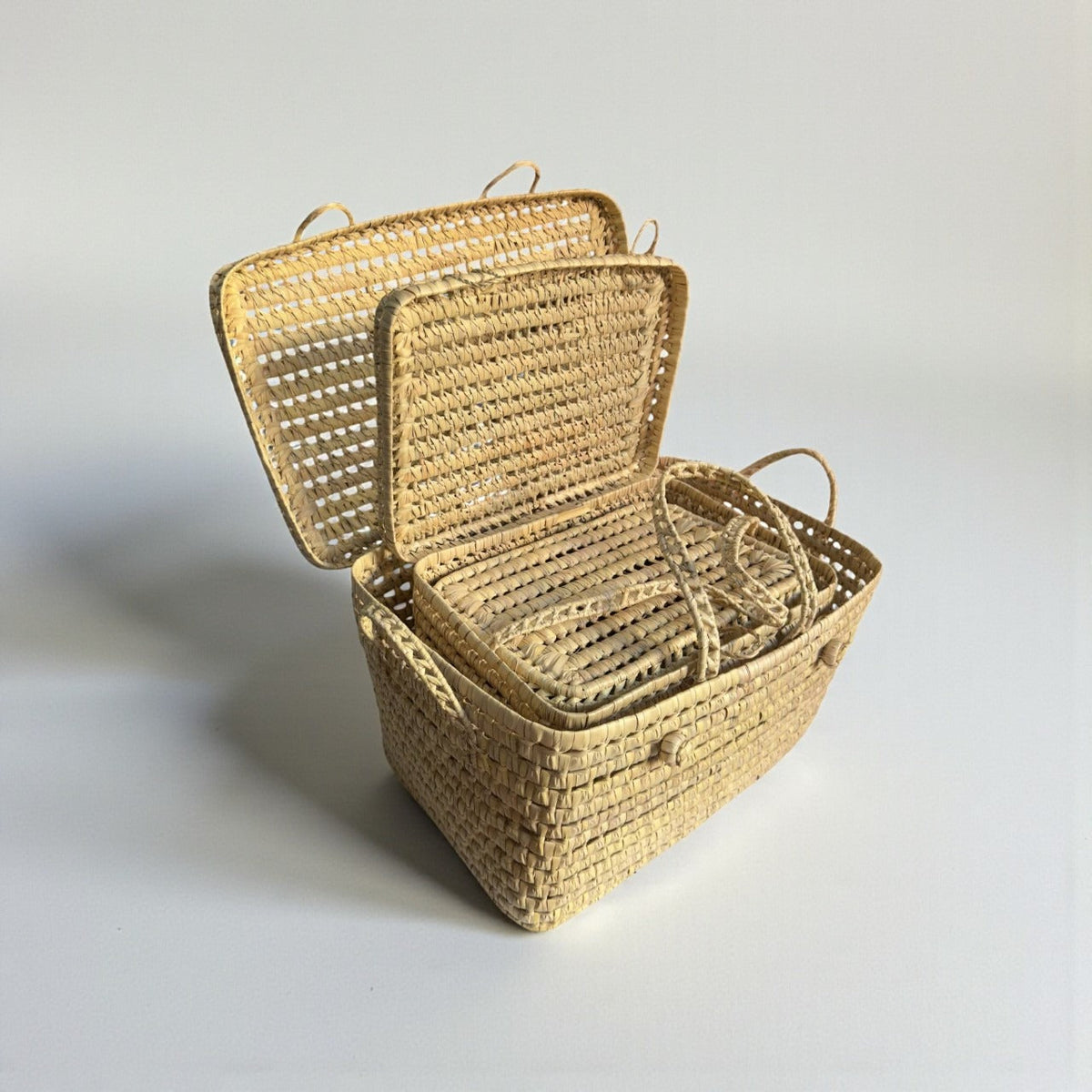 Natural Woven Storage Trunk Palm Leaf Chest Organizer